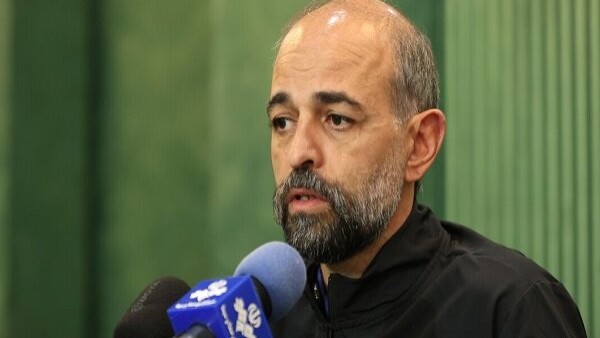 نویدکیا: باید مقابل استقلال باهوش بازی کنیم!