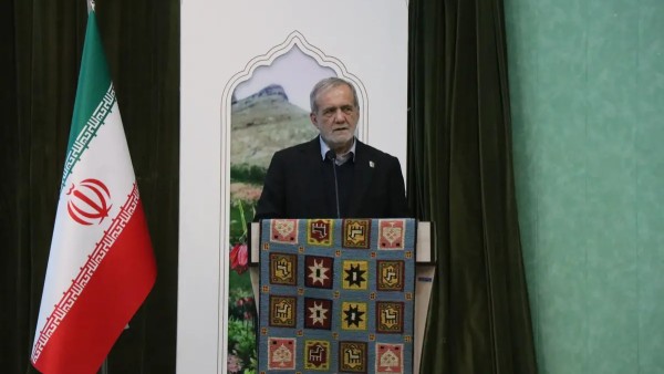 پزشکیان: ۱۸ میلیارد دلار یارانه برای عدالت اقتصادی