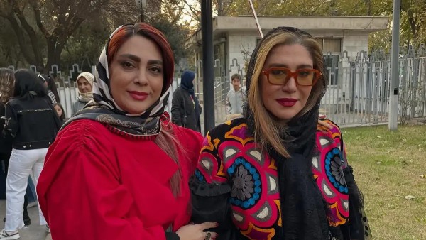 حمیرا ریاضی و نسیم ادبی در کنسرت نهال؛ استایل‌های جذاب و متفاوت