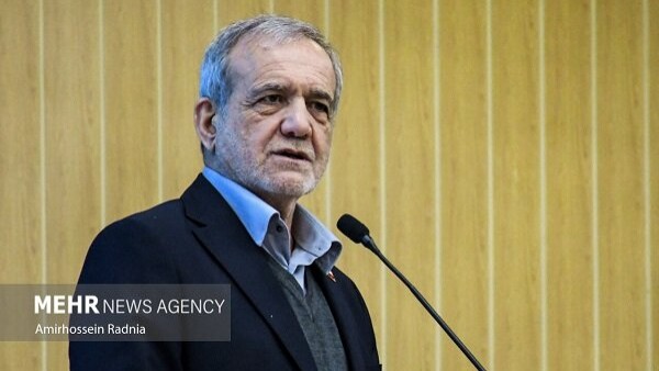 رئیس‌جمهور: ادامه راه شهید سلیمانی با قدرت توسط ملت ایران