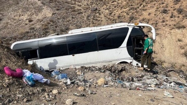 واژگونی اتوبوس در جاده هراز: ۱۰ مصدوم و بررسی علت حادثه