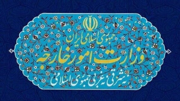 سخنگوی وزارت خارجه ایران با سفیر کشورمان در ونزوئلا گفتگو کرد
