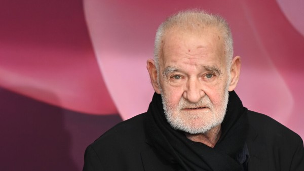 بلا تار کارگردان مجارستانی در 70 سالگی در گذشت