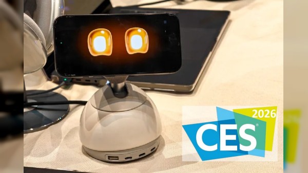 شارژر CES 2026 آیفون شما را به دستیار رباتیک تبدیل میکند