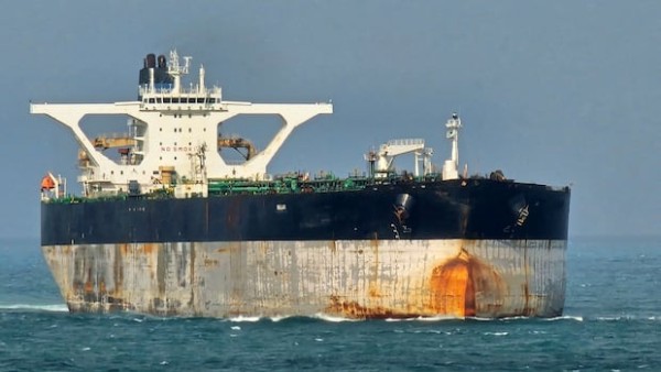 نیرو های آمریکایی تانکر نفت تحت تحریم در اقیانوس اطلس شمالی را توقیف کردند