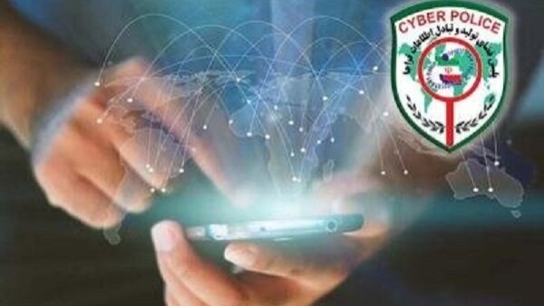 کلاه برداری اینترنتی در سمنان با روش جعلی پشتیبانی کارت خوان کشف شد