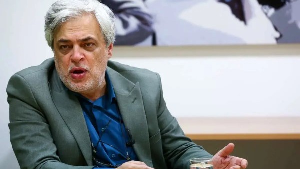 محمد مهاجری: تصمیم گیری فوری ضروری است، تشریفات اداری سم مهلک است