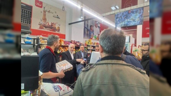 بازدید سرزده وزیر دادگستری از بازار پس از حذف ارز ترجیحی