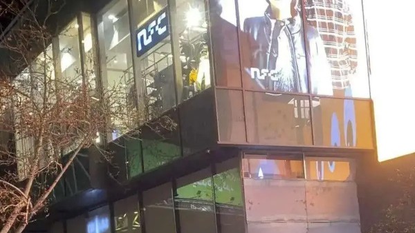پلمب کافه ساعدی نیا در تهران به دلیل انتشار مطالب تحریک کننده