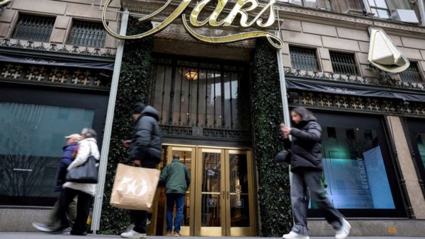 Saks Global پایان همکاری با آمازون را اعلام کرد