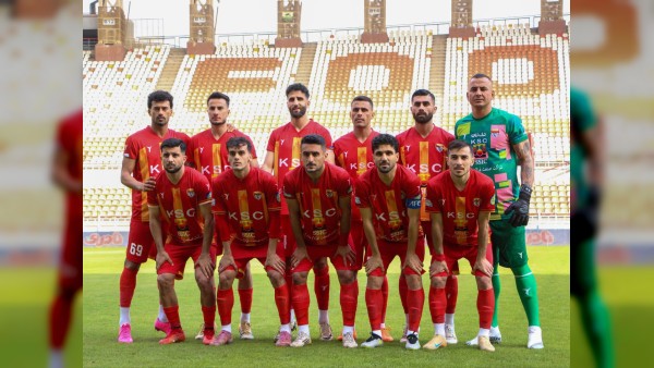 فولاد با تساوی پرگل مقابل خیبر به رشد هجومی خود ادامه داد